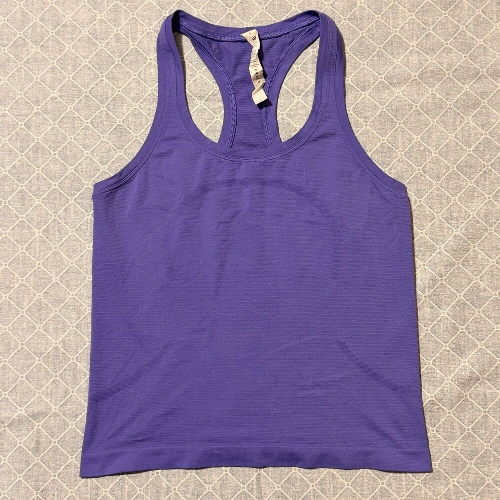Lululemon Swiftly Tech Racerback 2.0 Womens Size 6 Purple